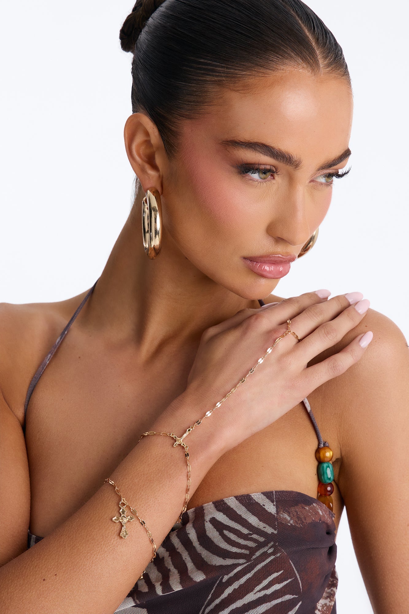 Trust In Me Hand Chain - Gold