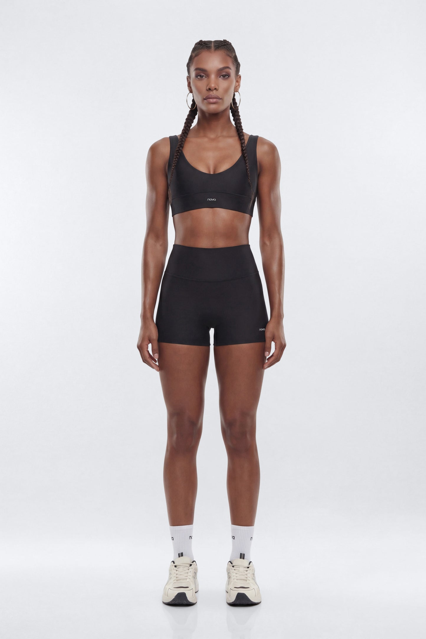 AirSculpt™ V Neck Sports Bra - Black Fashion Nova