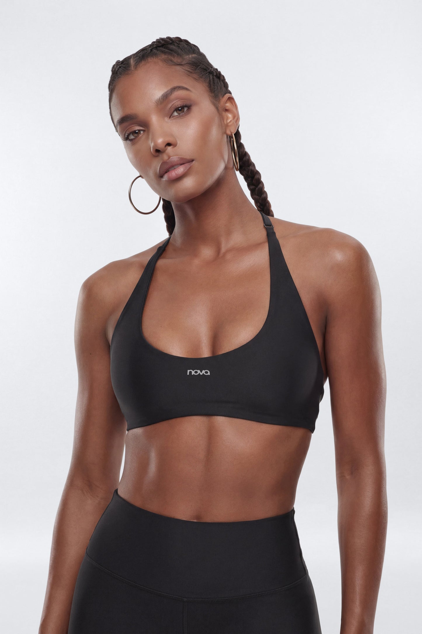 AirSculpt™ Scoop Halter Sports Bra - Black Fashion Nova