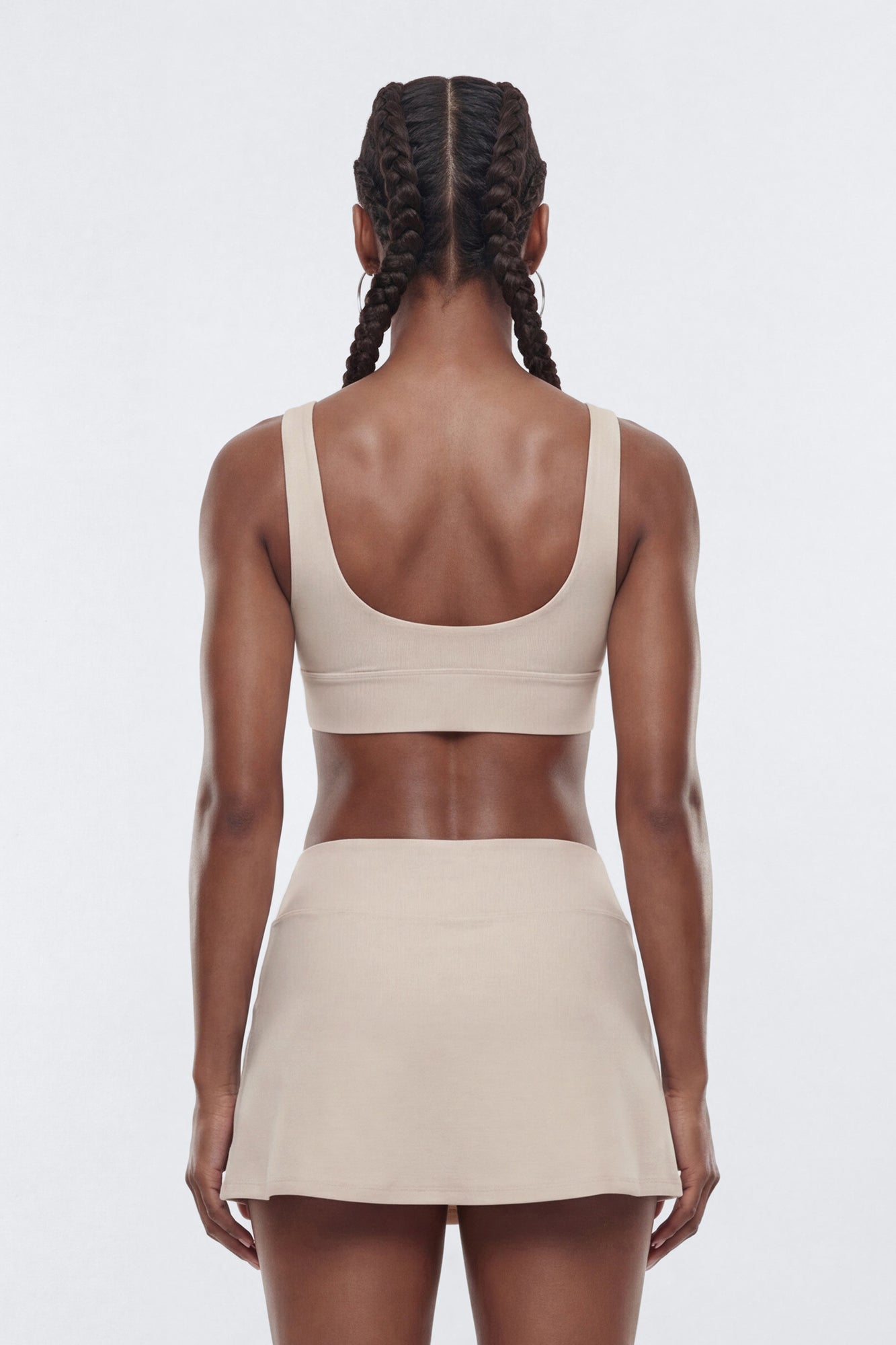 AirSculpt™ V Neck Sports Bra - Oat Milk Fashion Nova