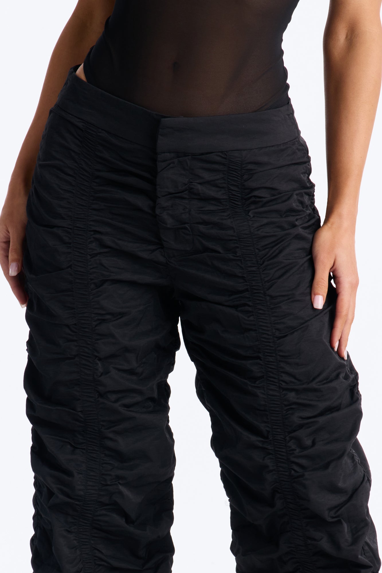 Count These Stacks Low Rise Pant - Black