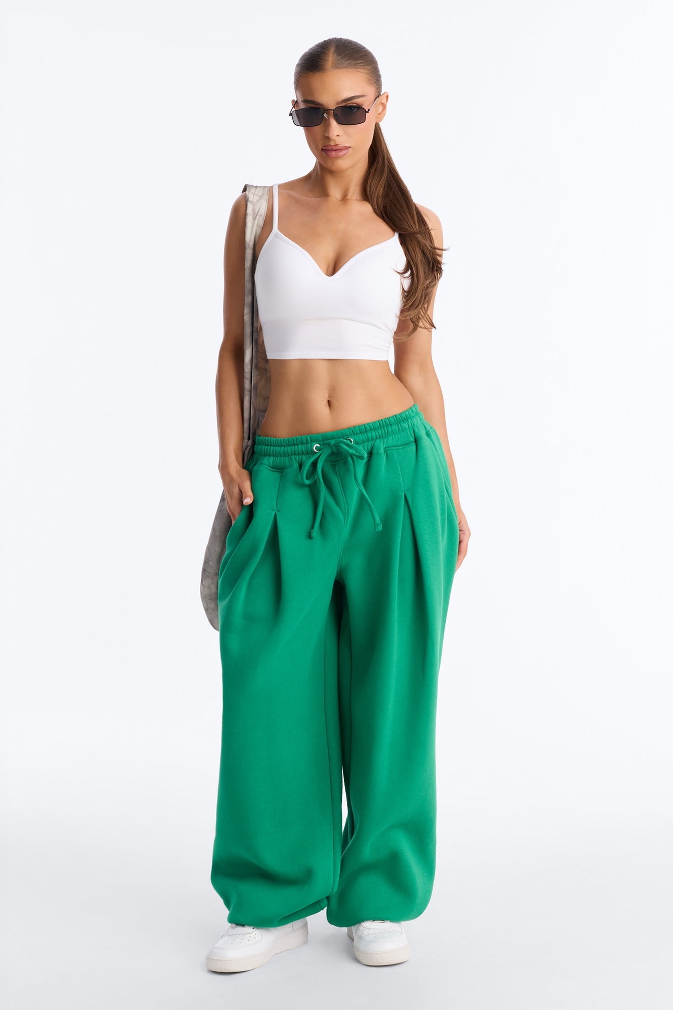 Mia Pleated Fleece Jogger Pants - Green