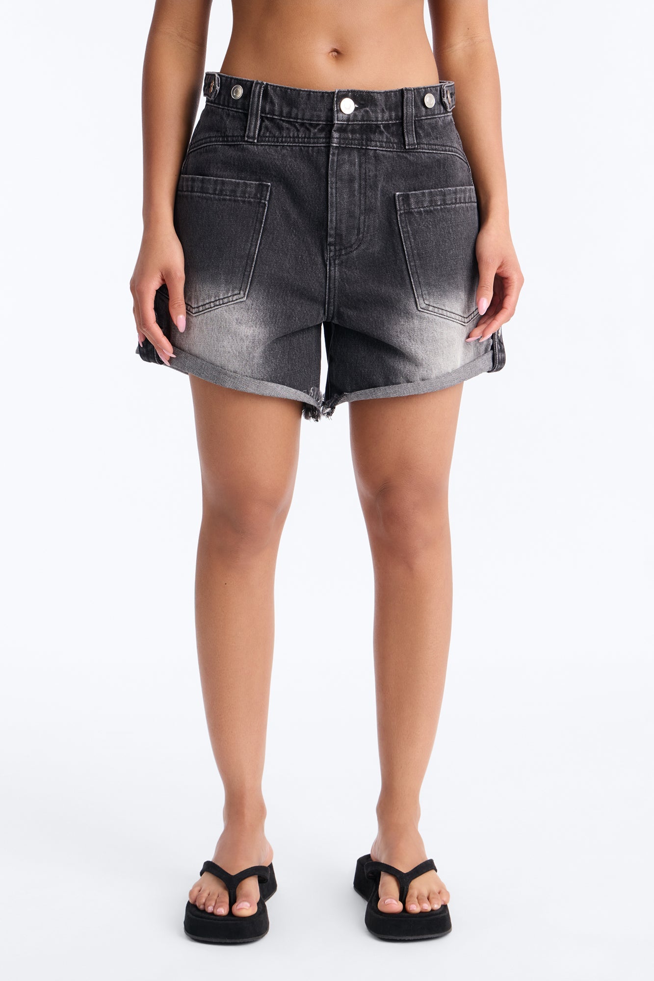 Bowery Denim Shorts - Black Wash Fashion Nova