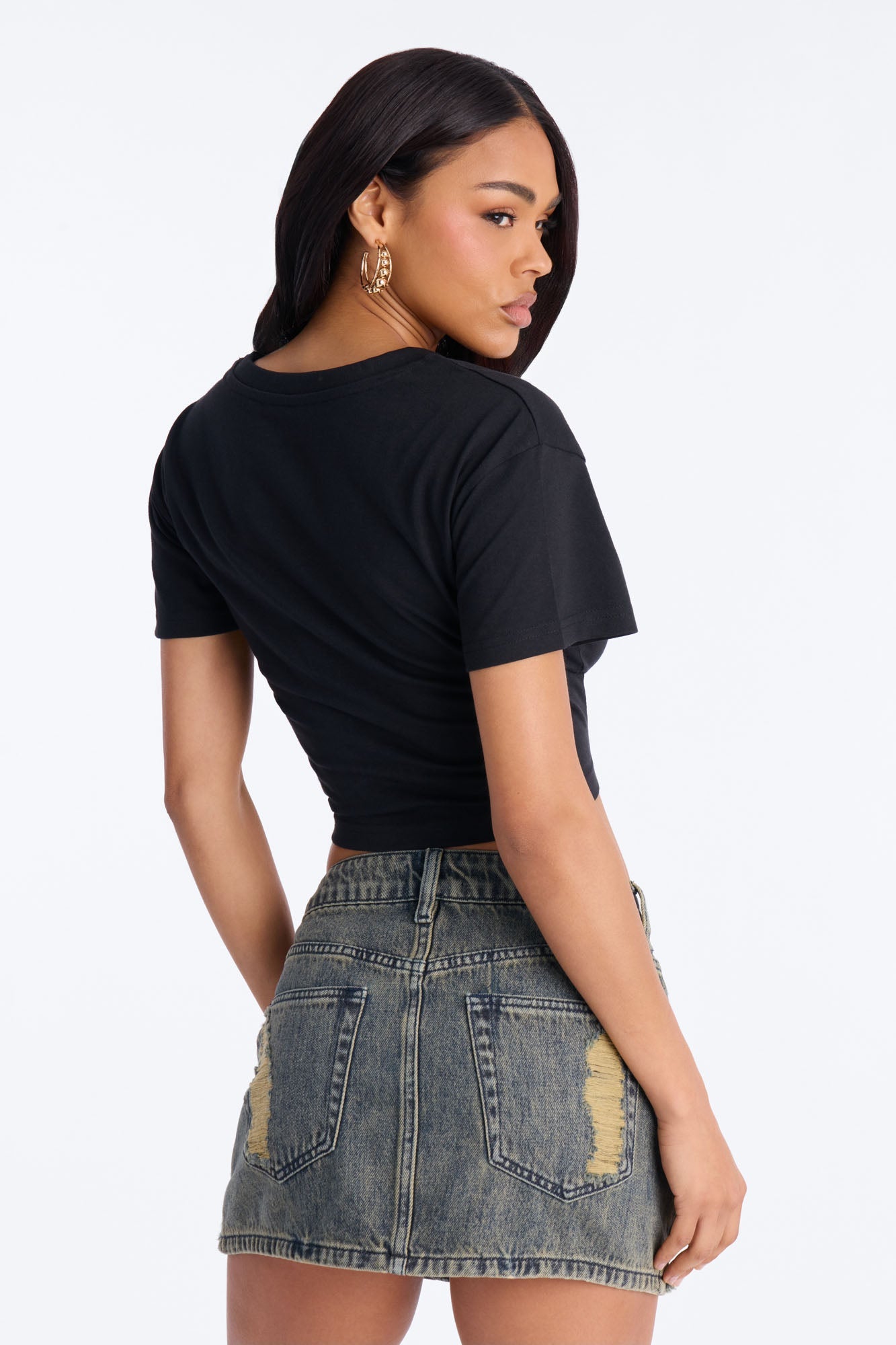 New York City Key Hole Cropped Tee - Black