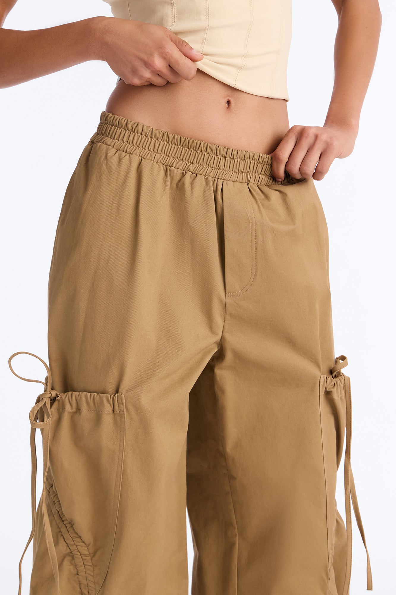Gemma Low Rise Ruched Jogger Cargo Pant 30″ - Camel