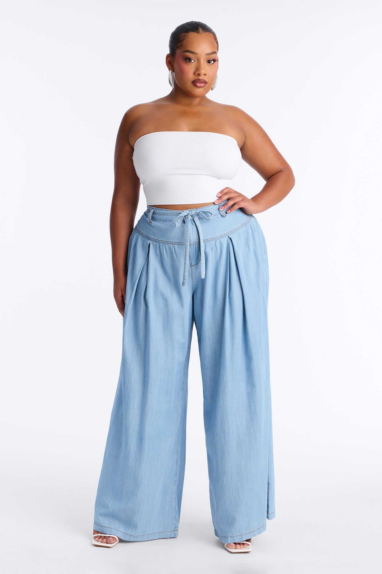 Golden Hour Chambray Tie Waist Pant 33″ - Light Wash