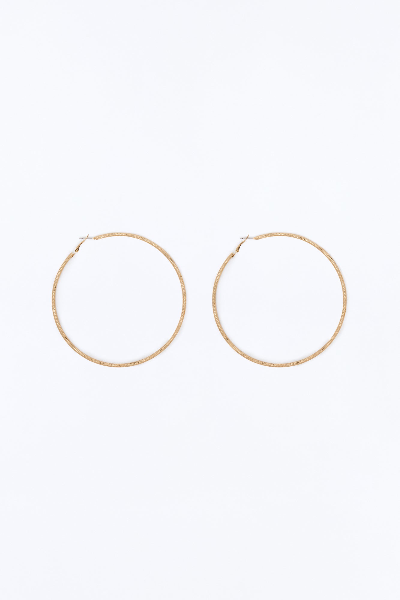 Go Big Or Go Home Hoop Earrings - Gold
