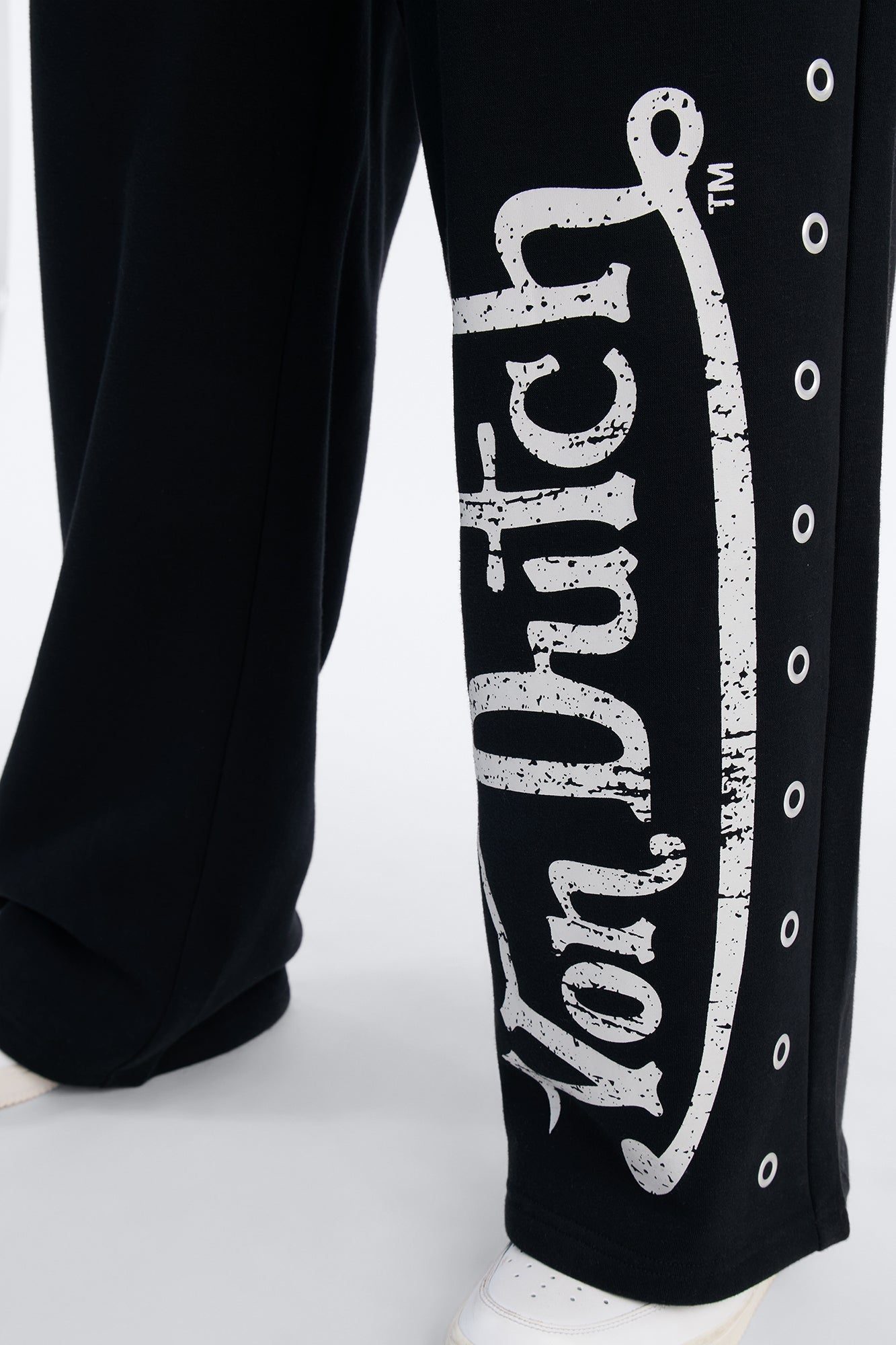 Von Dutch Rocker Wide Leg Grommet Pant - Black