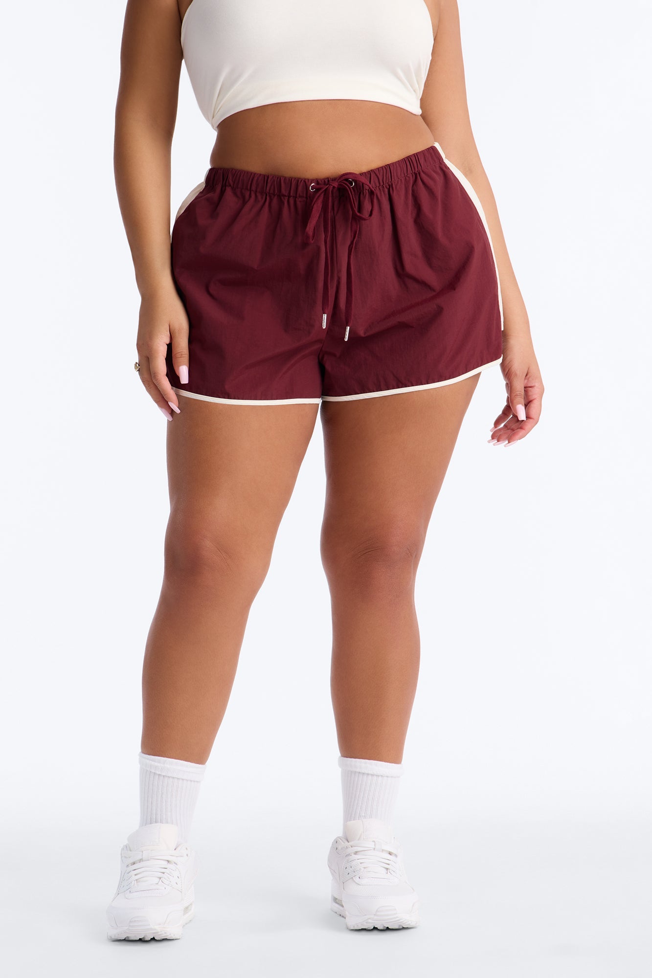 Extra Mile Color Block Windbreaker Short - Burgundy