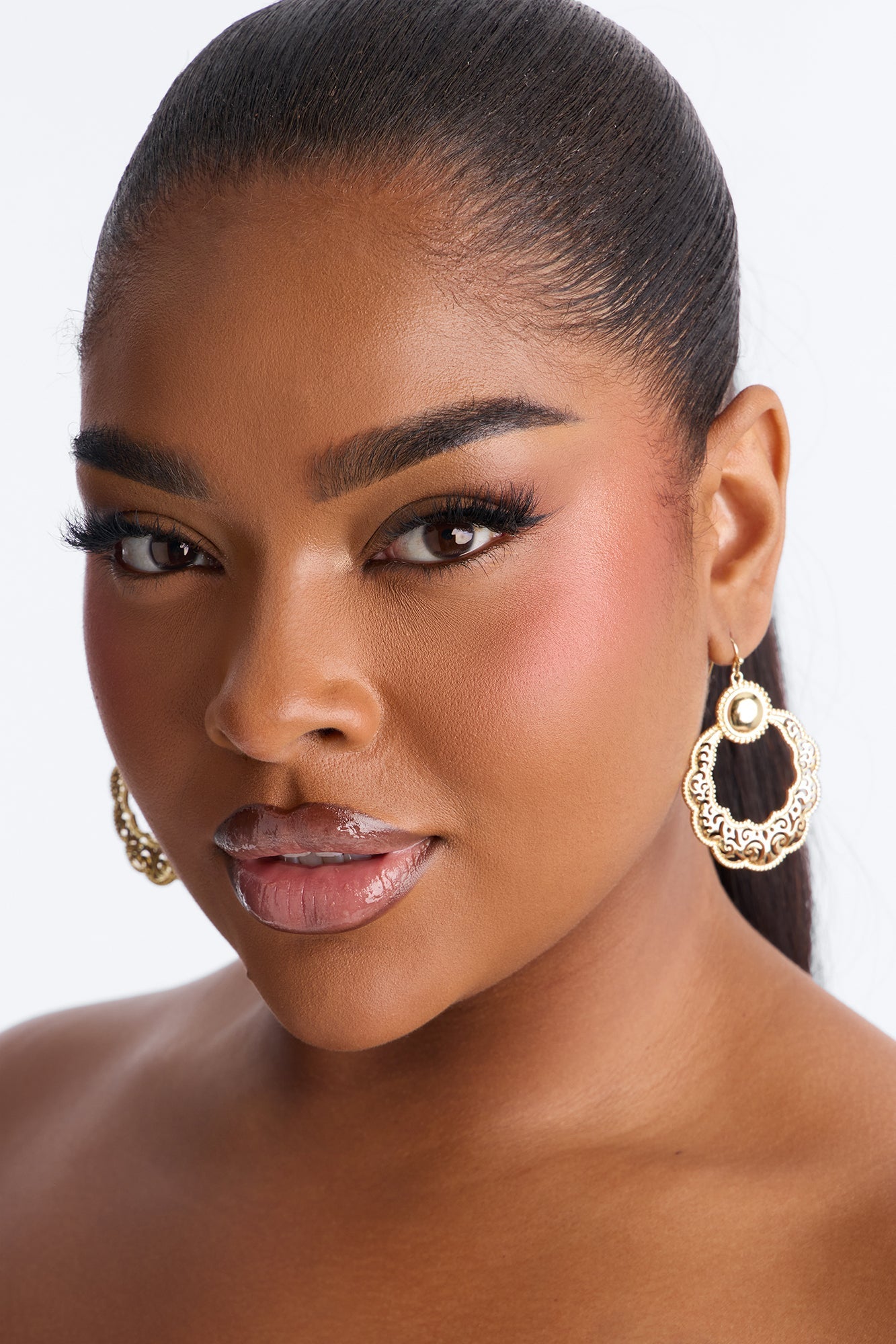 Enchanted Filigree Earrings - Gold Fashion Nova