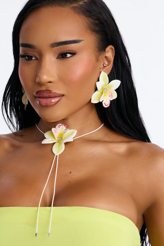 Luau Nights Necklace And Earring Set - White/combo