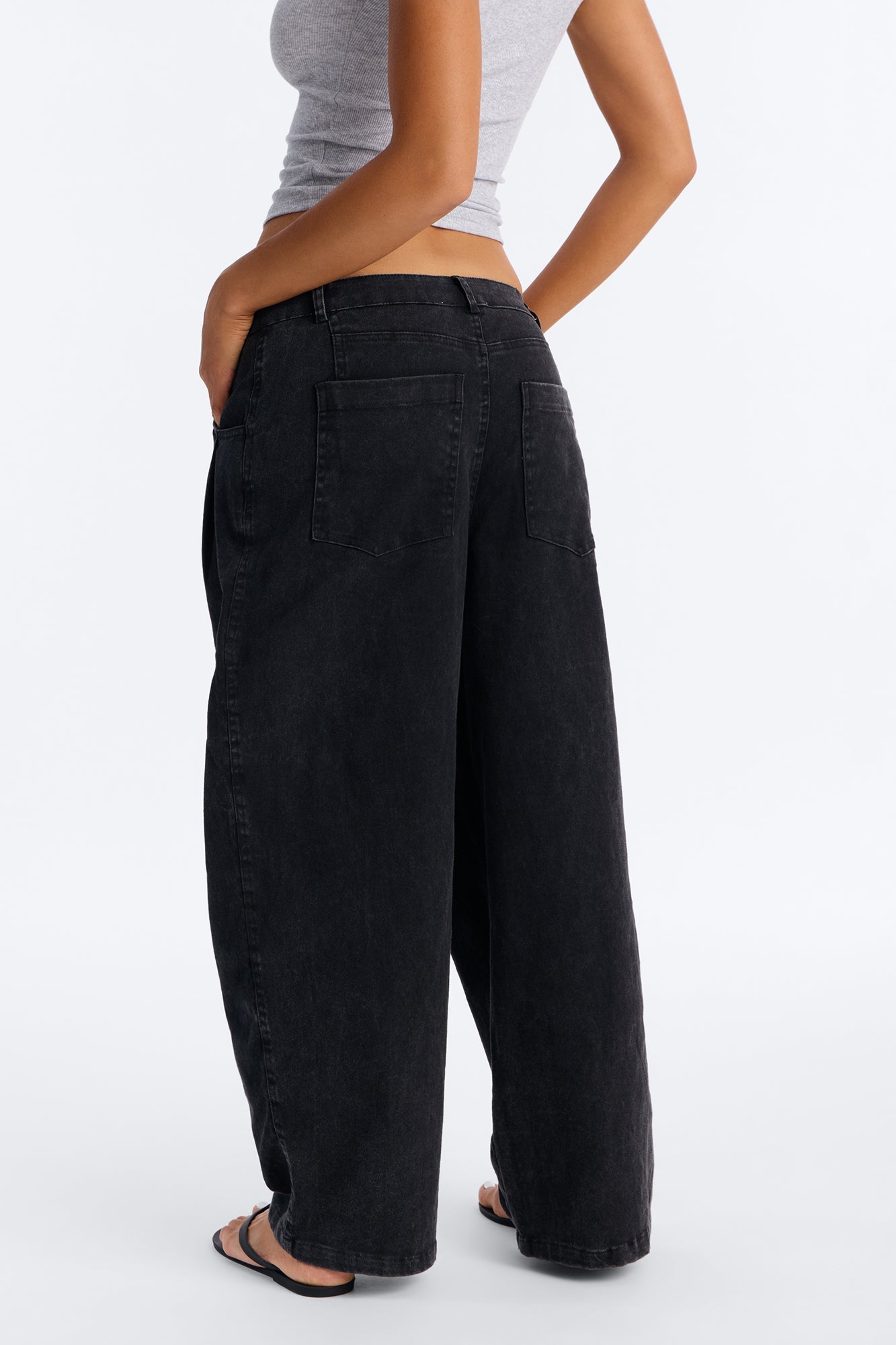 Georgie Washed Twill Barrel Leg Pant 33″ - Black
