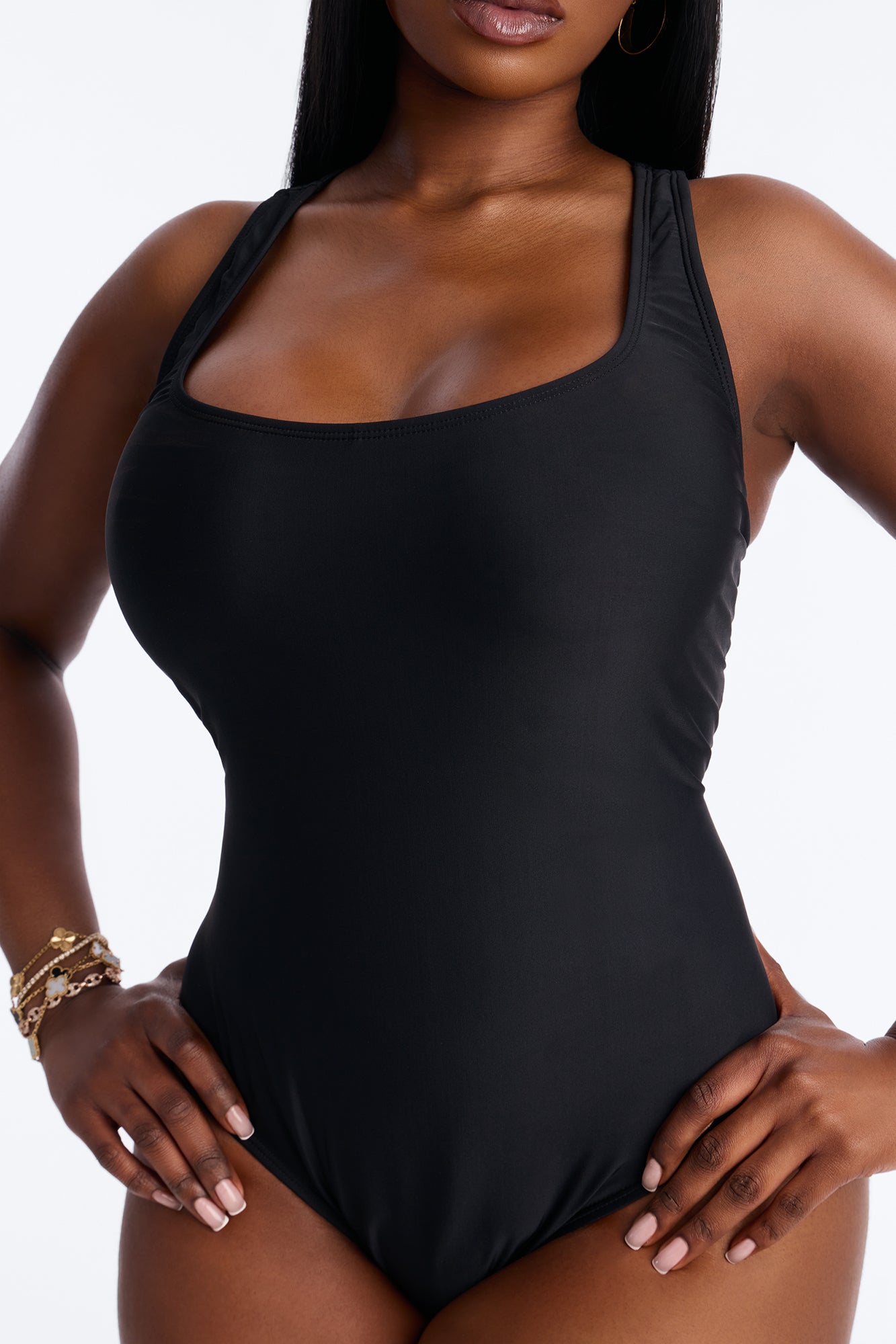 Donna Sleeveless Scoop Neck 1 Piece Swimsuit - Black