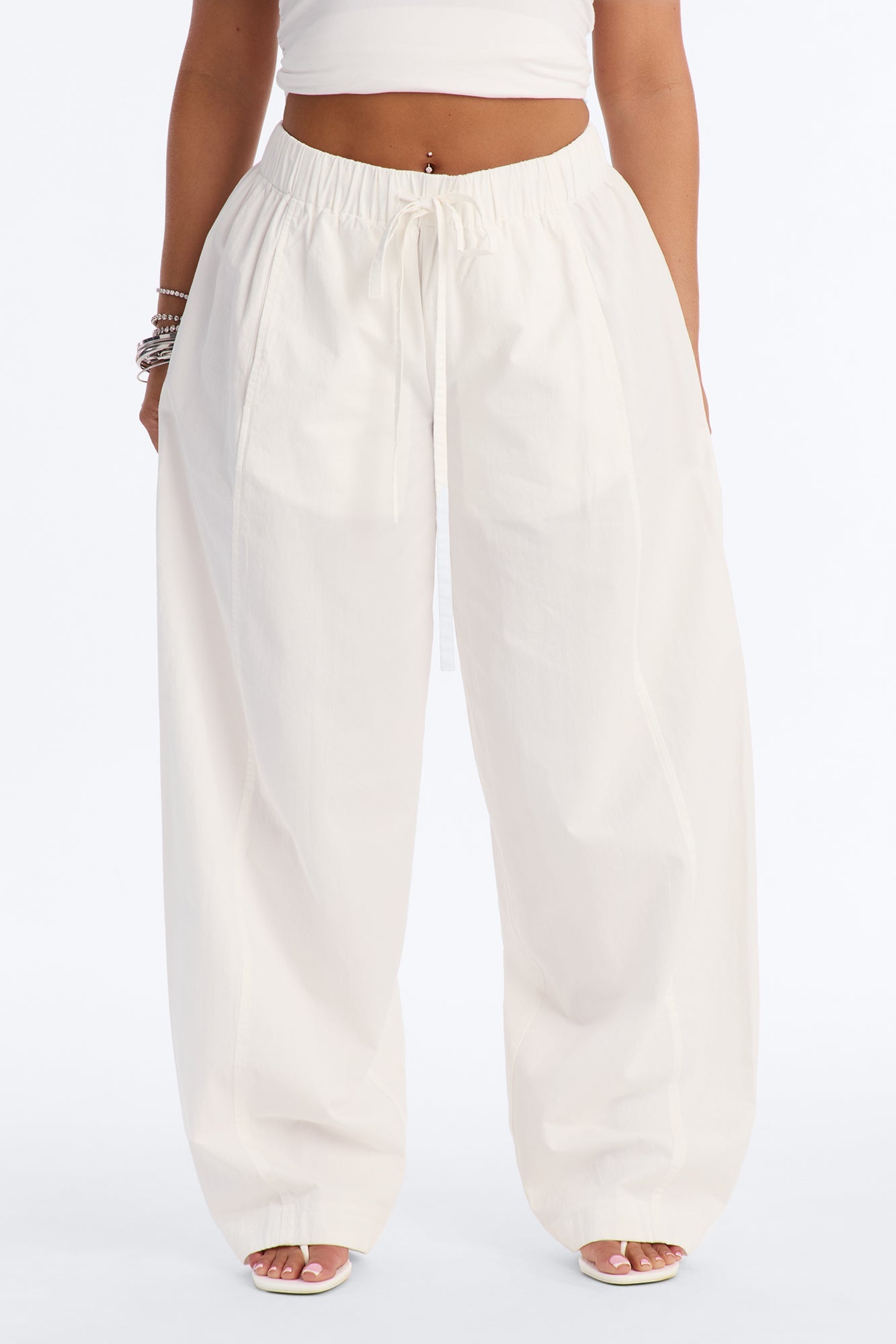 Maggie Low Rise Drawstring Wide Leg Pant 32″ - White