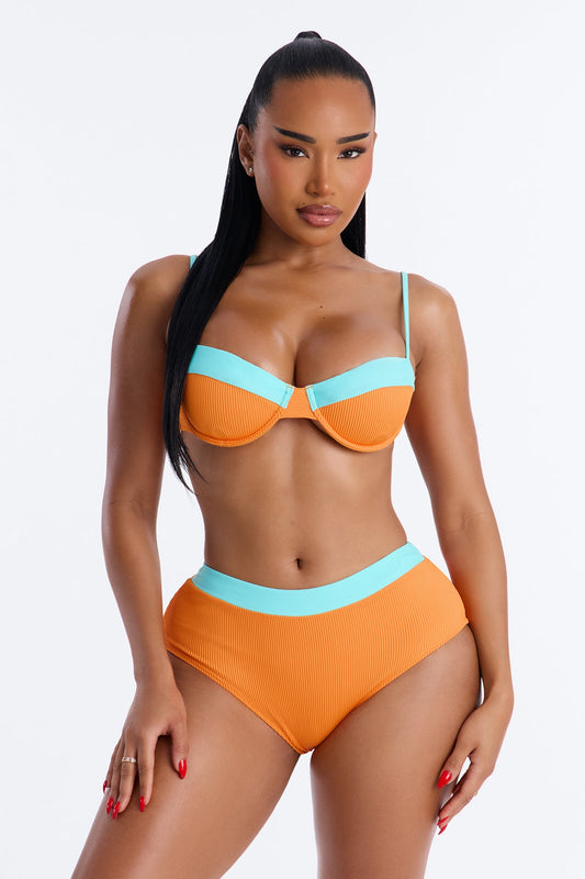 Catching Waves & Baes 2 Piece Bra Cup Bikini Set - Coral/combo