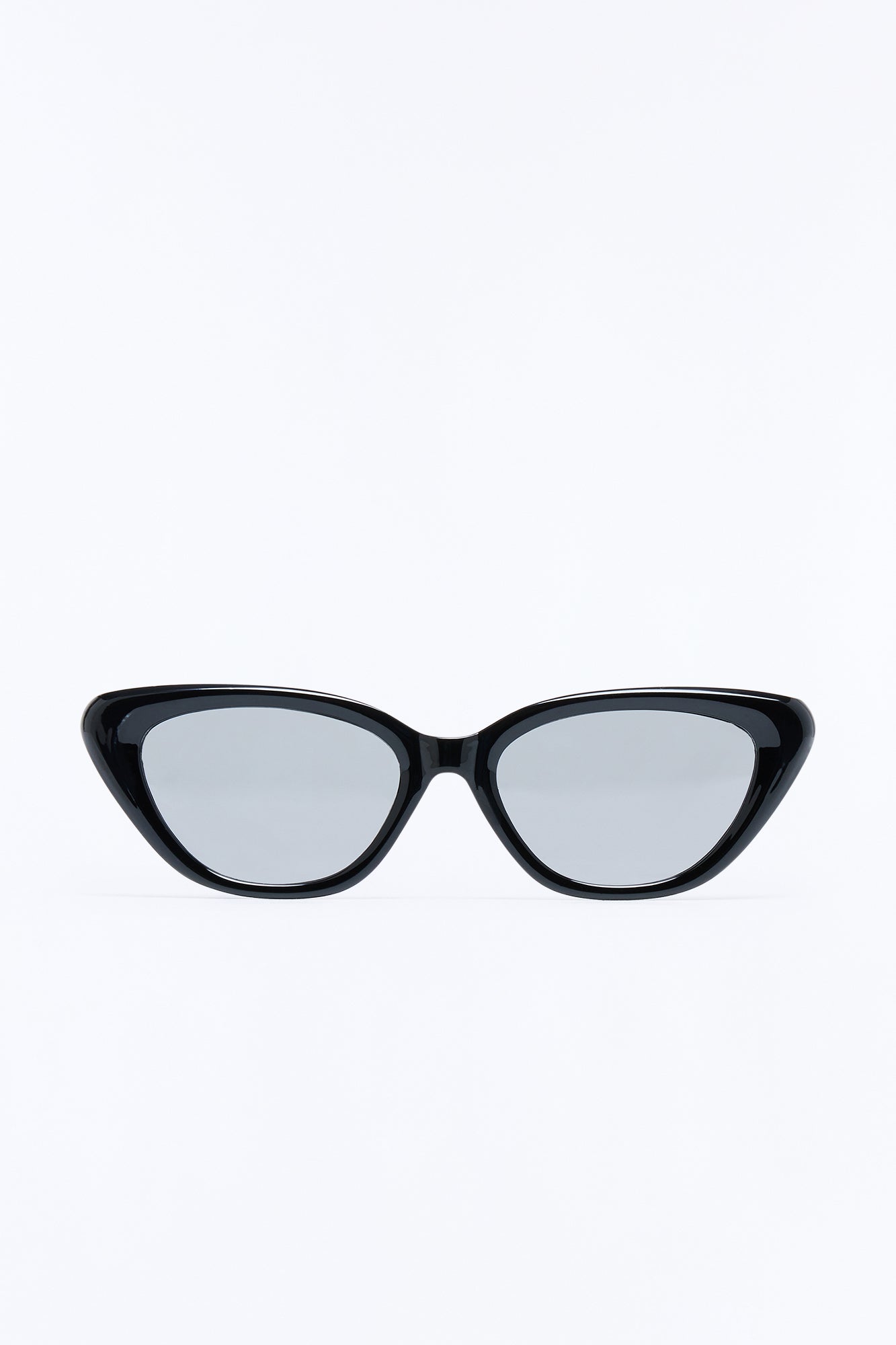 Up Town Gal Sunglasses - Black