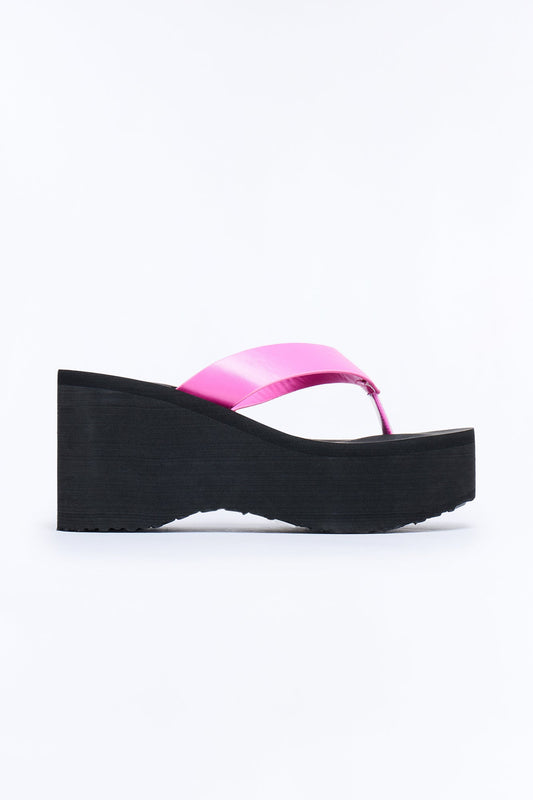Poolside Thong Wedges - Hot Pink